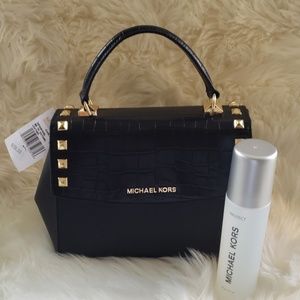SALE!! SALE!! Michael Kors Satchel collection.